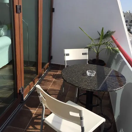 Appartamento Acacia By The Sea *