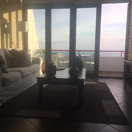 Апартаменты Acacia By The Sea *